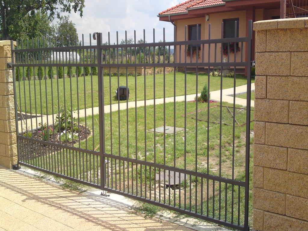 Kované ploty - kovaný plot